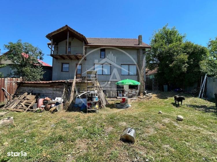 Casă cu 4 camere în Cheriu
