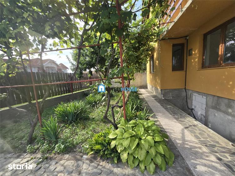 Casă cu 6 camere cu Canalizare în Voila