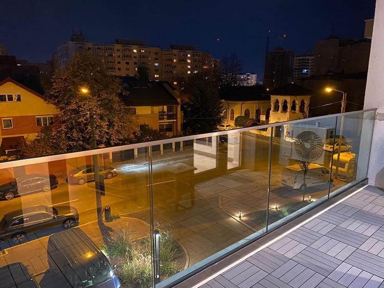 Apartament cu 2 camere decomandat în Timpuri Noi