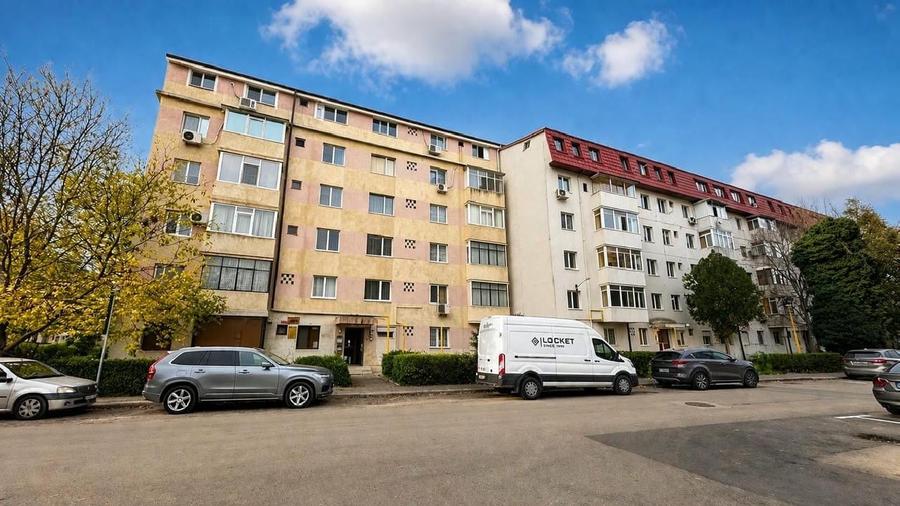 Apartament cu 2 camere semidecomandat în Sud