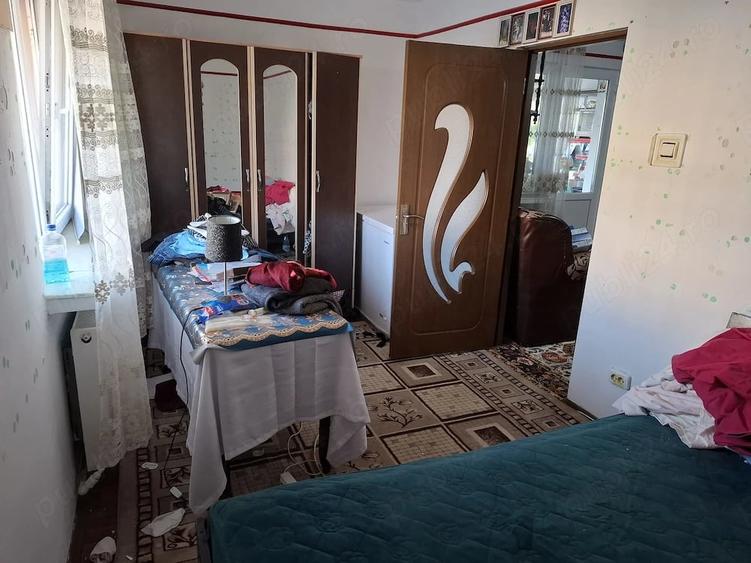 Casă cu 3 camere cu Teren 50 Mp în Exterior Vest