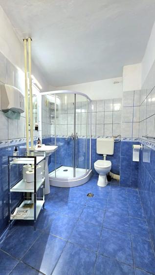 Apartament cu 4 camere decomandat în Universitate