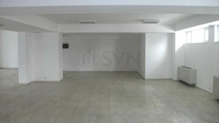 Spațiu comercial, de 251 mp, în Titulescu