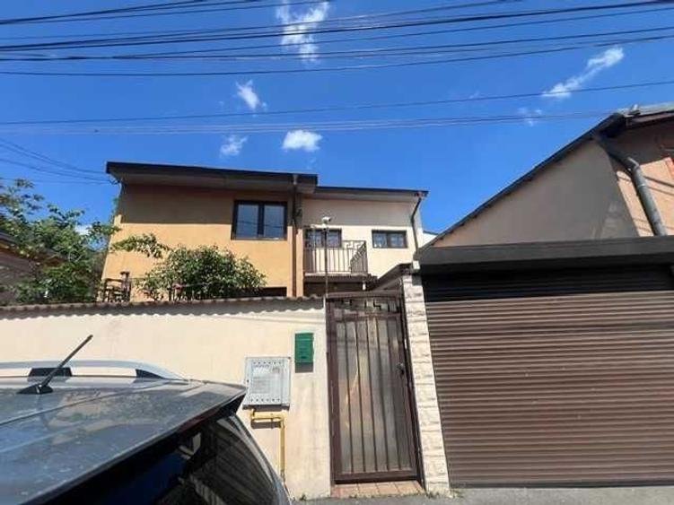 Casă cu 4 camere decomandat în Brâncoveanu