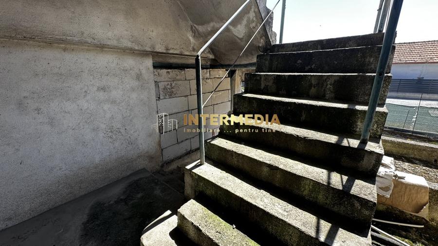 Casă individuală cu 4 camere cu Canalizare în Ampoi 3