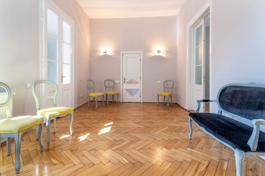 Birou, de 250 mp, în Ultracentral