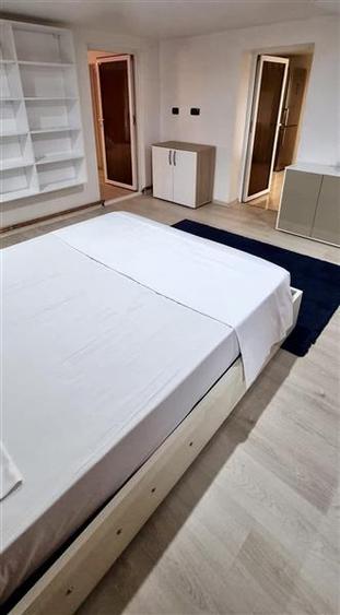 Apartament cu 3 camere circular, mobilat în Copou