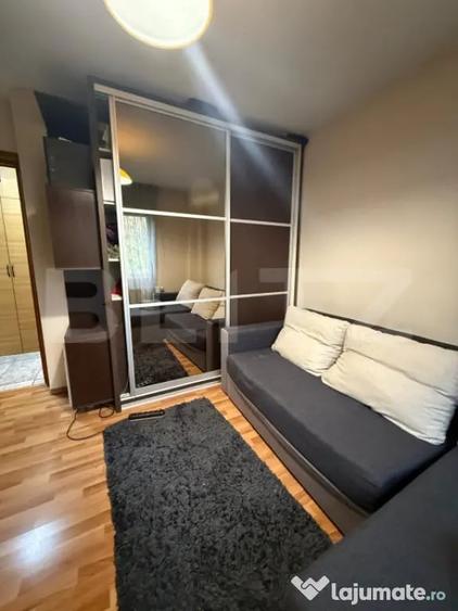 Apartament cu 4 camere decomandat în 9 Mai