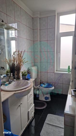 Apartament cu 4 camere decomandat în Centrul Civic