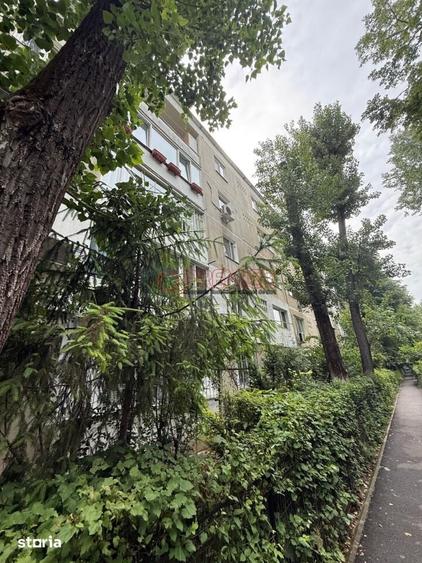 Apartament cu 3 camere semidecomandat în Berceni — fotografia 3