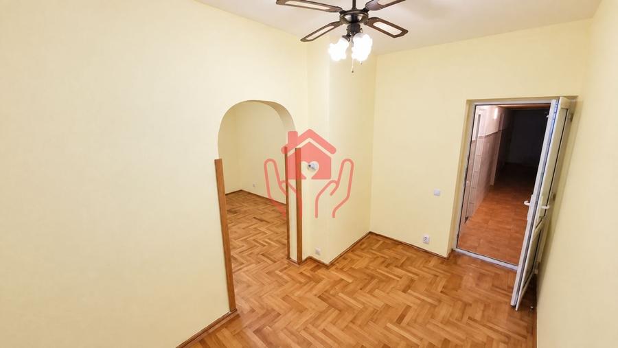 Apartament cu 2 camere semidecomandat, mobilat în Calea Plevnei