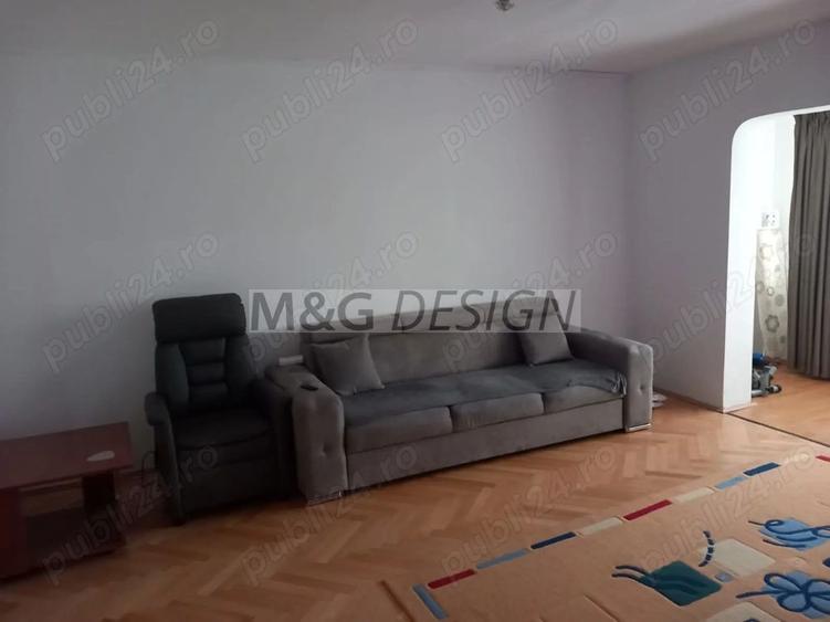 Apartament cu 3 camere decomandat, mobilat în Girocului