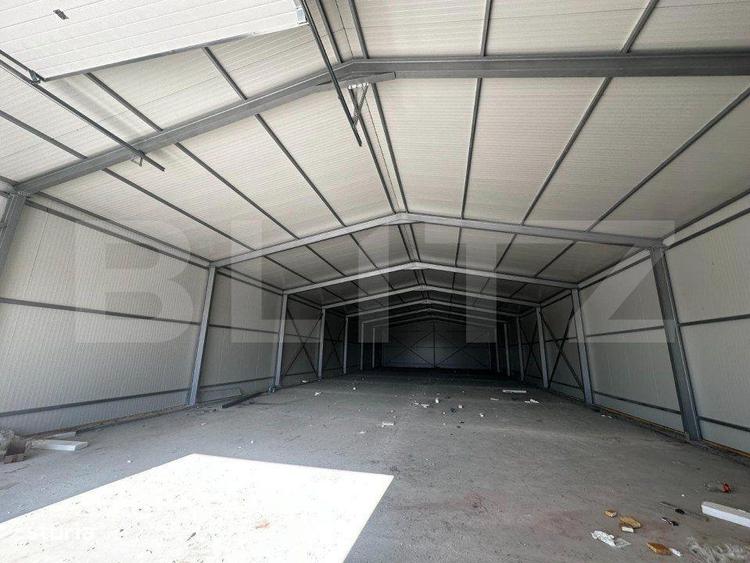 Spațiu comercial, de 480 mp, în Malu Mare