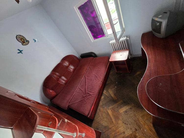 Apartament cu 4 camere decomandat în Mănăștur