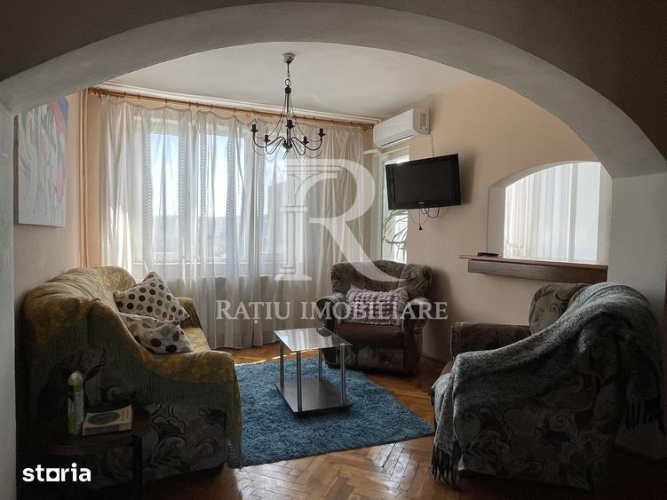 Apartament cu 4 camere în Rogerius
