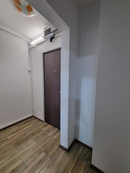 Garsonieră decomandată, mobilată în Giurgiului