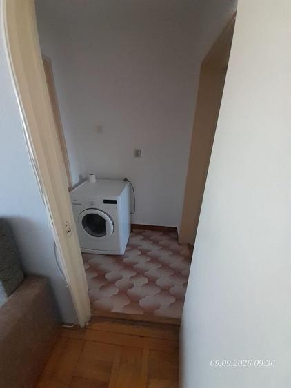 Apartament cu 2 camere semidecomandat în Trivale