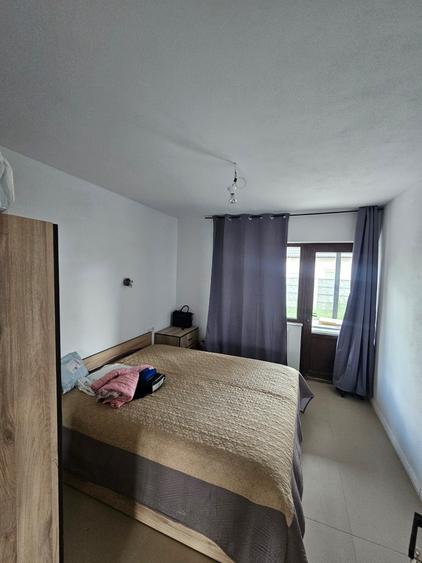 Casă individuală cu 5 camere cu Teren 300 Mp în Lancrăm