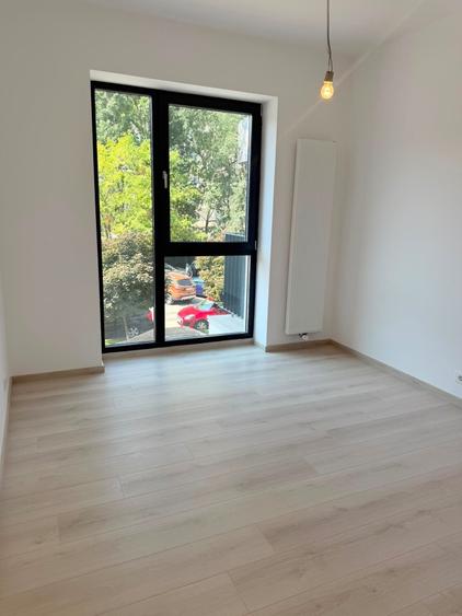 Apartament cu 2 camere decomandat în Costin Georgian