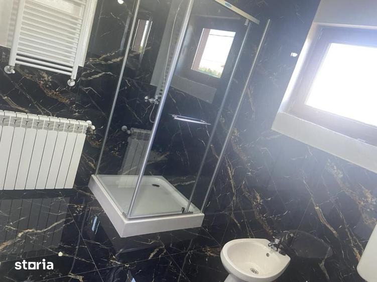 Apartament cu 4 camere în Central