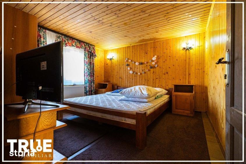 Casă cu 6 camere cu Teren 1400 Mp în Lunca