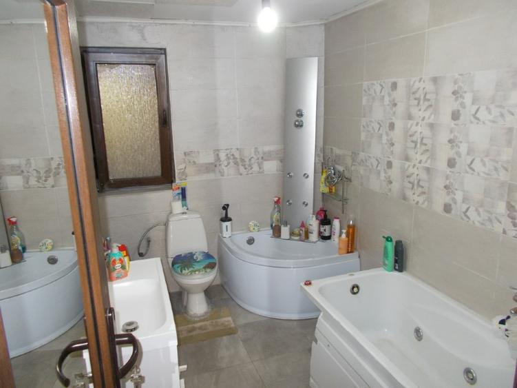 Casă individuală cu 5 camere cu Teren 503 Mp în Becicherecu Mic