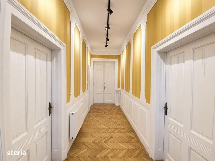 Apartament cu 4 camere în Sinaia