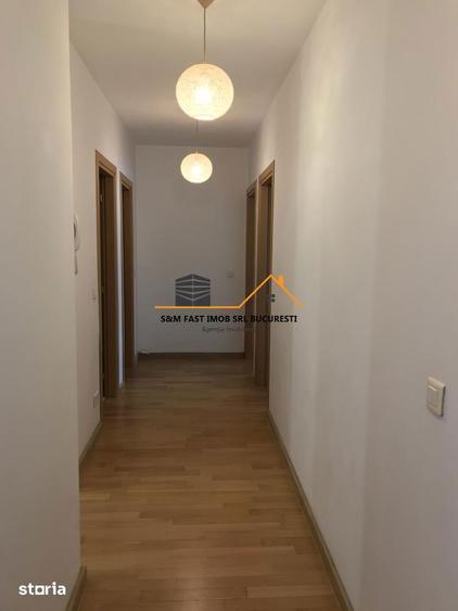 Apartament cu 3 camere decomandat în Centrul Civic