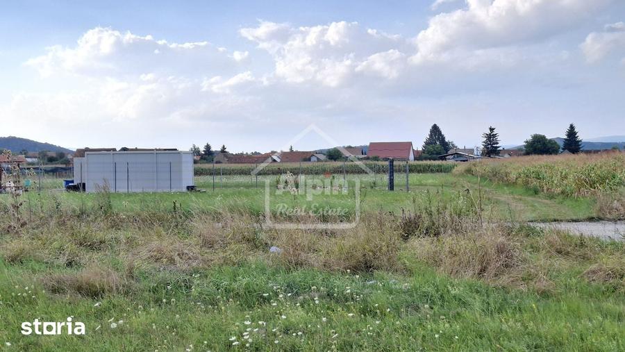 Teren de 920 mp, în Hărman