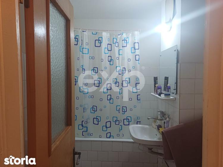 Apartament cu 2 camere decomandat, mobilat în Negru Vodă