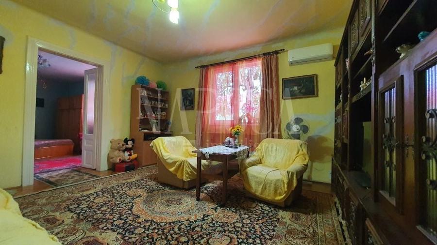 Casă individuală cu 4 camere cu Canalizare în Calea Clujului