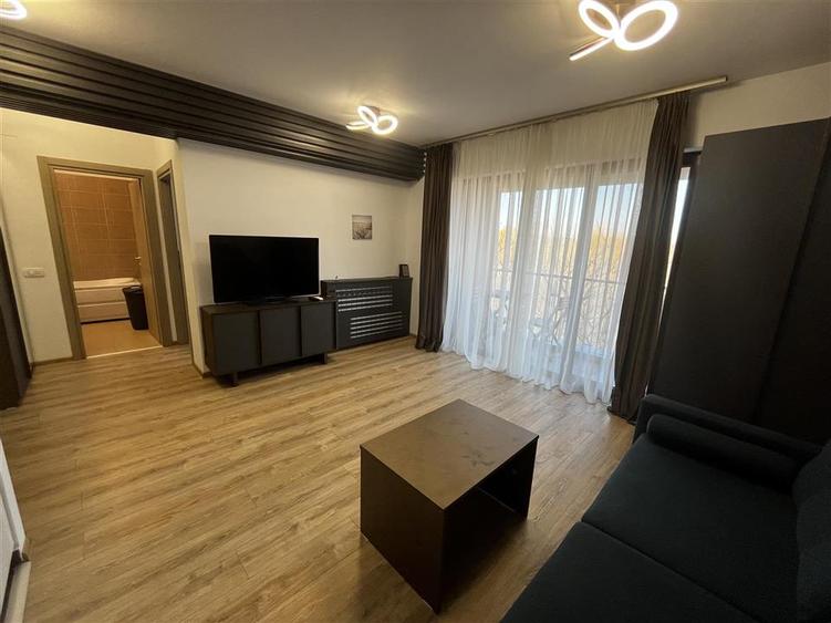 Apartament cu 2 camere decomandat, mobilat în Siliștea Snagovului