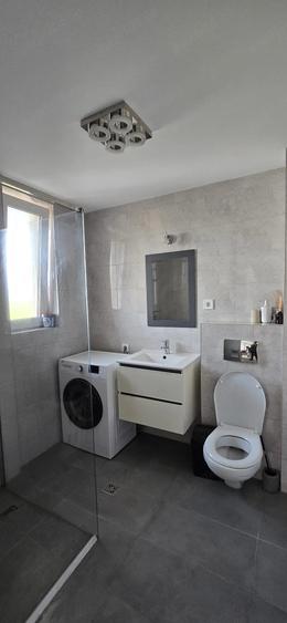Apartament cu 2 camere decomandat în Florești