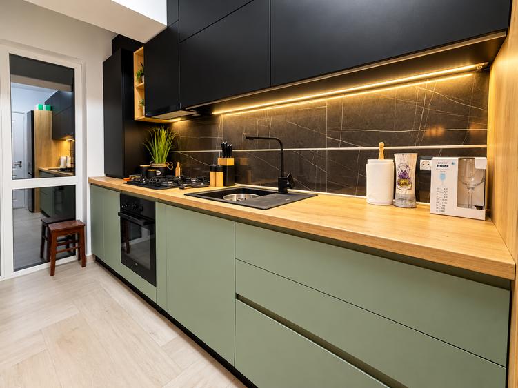 Apartament cu 2 camere semidecomandat în Tătărași