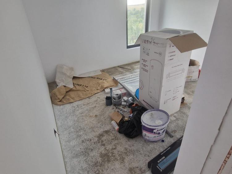 Casă cu 2 camere în Dobreni