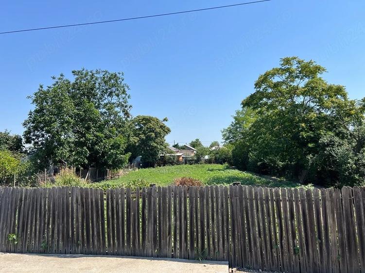 Teren intravilan in jud.Buzau , sat Stalpu , str . Principala - 1
