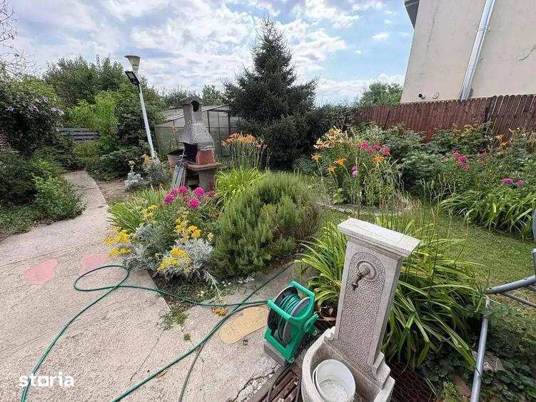 Casă cu 7 camere cu Teren 770 Mp în Dărăști-Ilfov