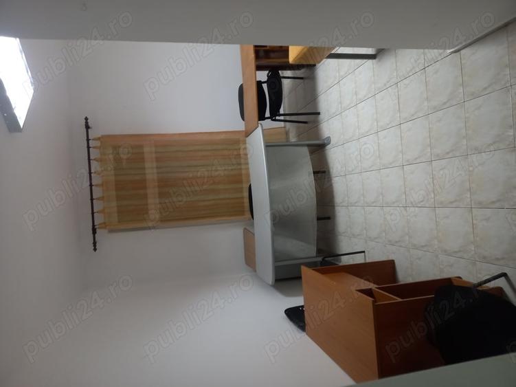 Spațiu comercial, de 20 mp, în Central