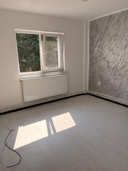Apartament cu 2 camere decomandat în Vidin-Progresul