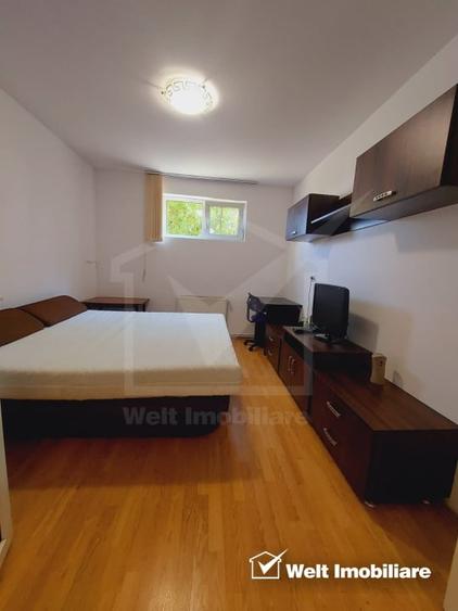 Apartament cu 4 camere decomandat, mobilat în Andrei Mureșanu