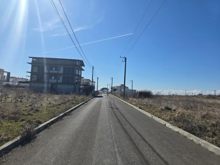 Teren Construcții intravilan de 1400 mp, în Costinești