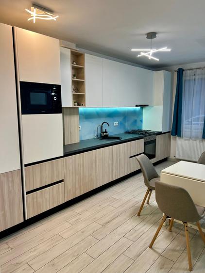 Apartament cu 3 camere semidecomandat, mobilat în Mănăștur