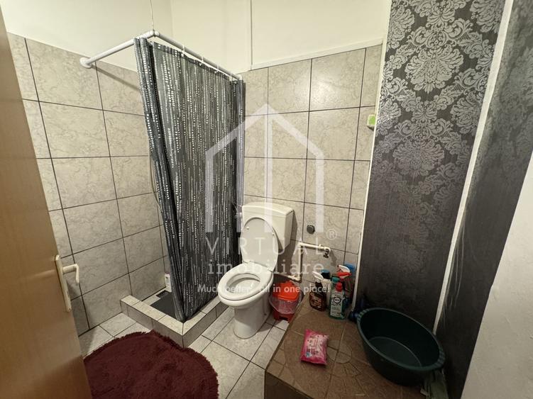 Casă individuală cu 5 camere cu Canalizare în Terezian