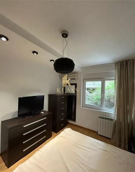 Apartament cu 2 camere semidecomandat, mobilat în Nordului