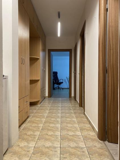 Apartament cu 2 camere decomandat în Barbu Văcărescu