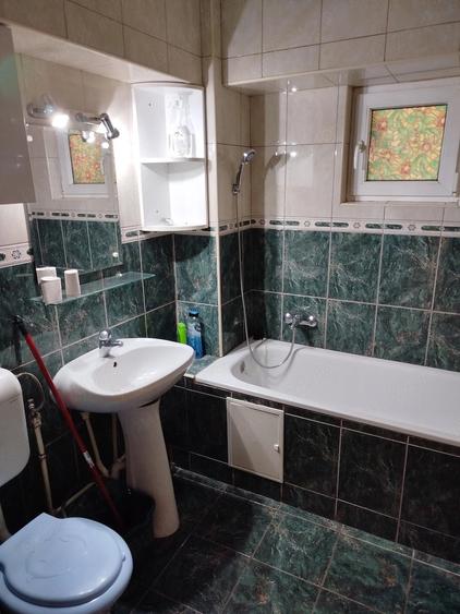 Apartament cu 2 camere decomandat în Buzaului