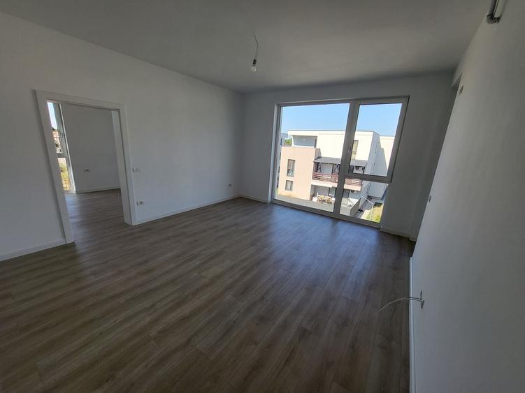 Apartament cu 2 camere decomandat în Șagului