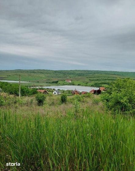 Teren de 1000 mp, în Jucu