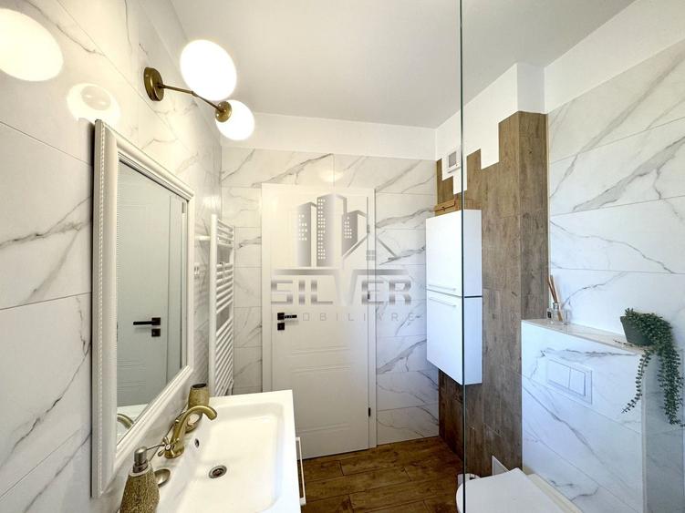 Apartament cu 2 camere semidecomandat, mobilat în Florești