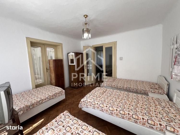 Casă cu 3 camere cu Teren 705 Mp în Central